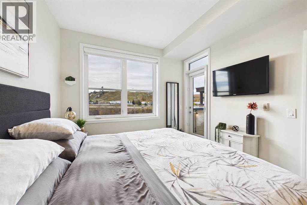 1410, 80 Greenbriar Place NW