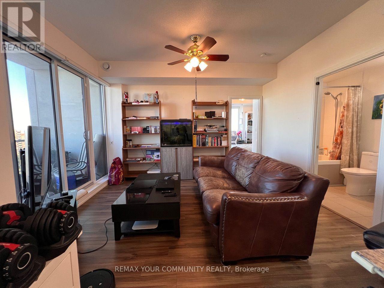 1602b - 9600 Yonge Street, Richmond Hill, Ontario  L4C 0X3 - Photo 18 - N14099272