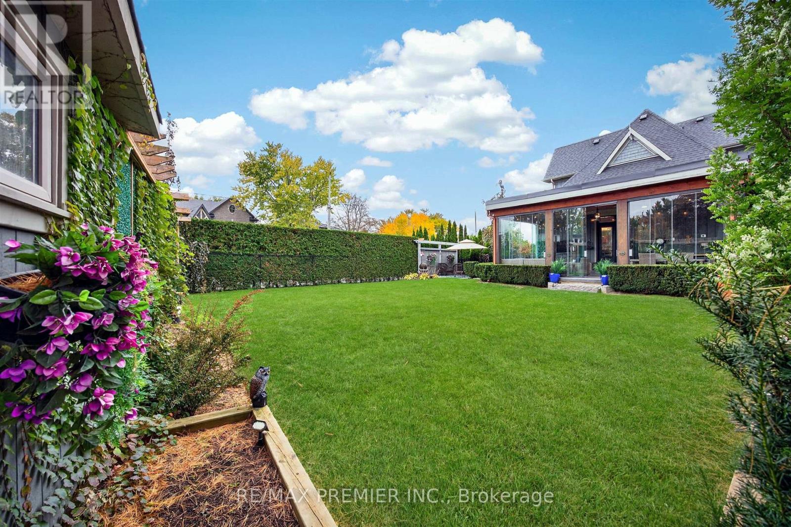 31 Malaren Road, Vaughan, Ontario  L6A 1E2 - Photo 43 - N14099338