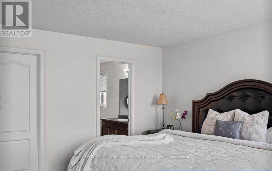 9 Kierland Road, Barrie (Ardagh), Ontario  L4N 6G5 - Photo 18 - S14099190