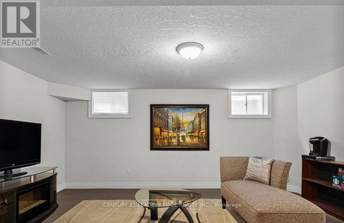 9 Kierland Road, Barrie (Ardagh), Ontario  L4N 6G5 - Photo 28 - S14099190