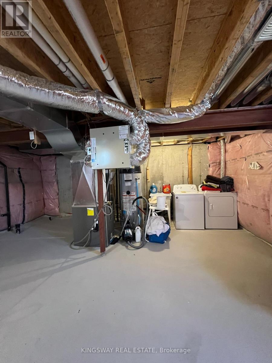 255 Atkinson Street, Clearview, Ontario  L0M 1S0 - Photo 26 - S14099310