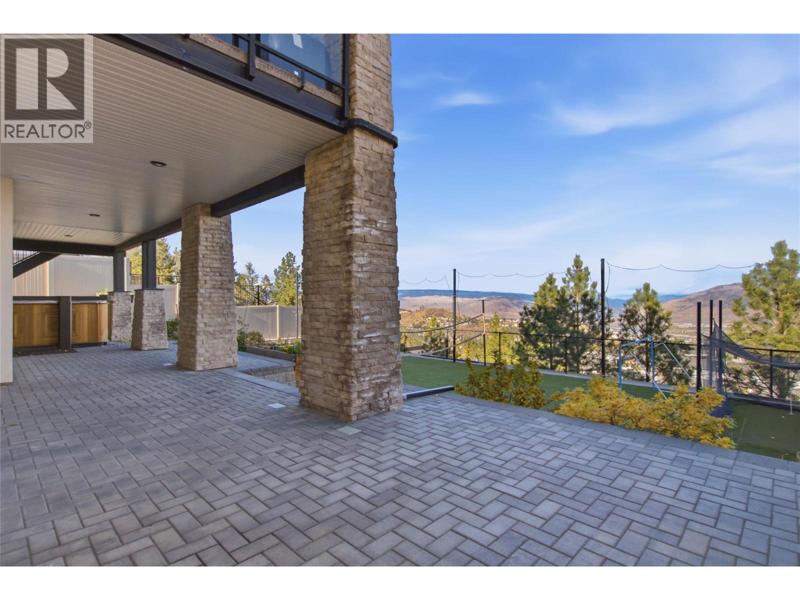 2166 Crosshill Drive