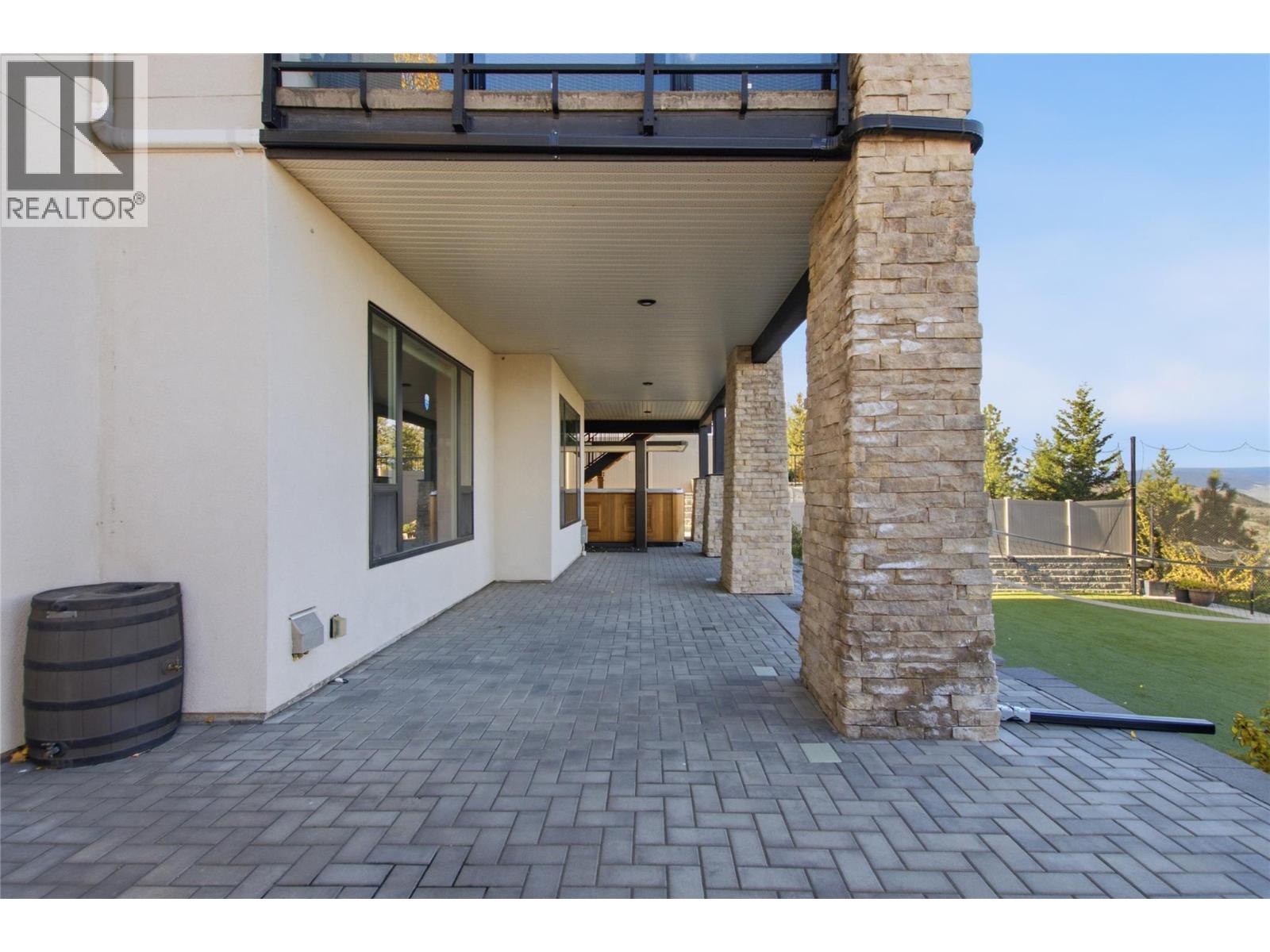 2166 Crosshill Drive