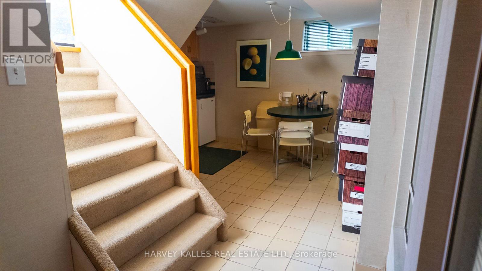 137 Sheppard Avenue E, Toronto, Ontario  M2N 3A6 - Photo 15 - C14098972
