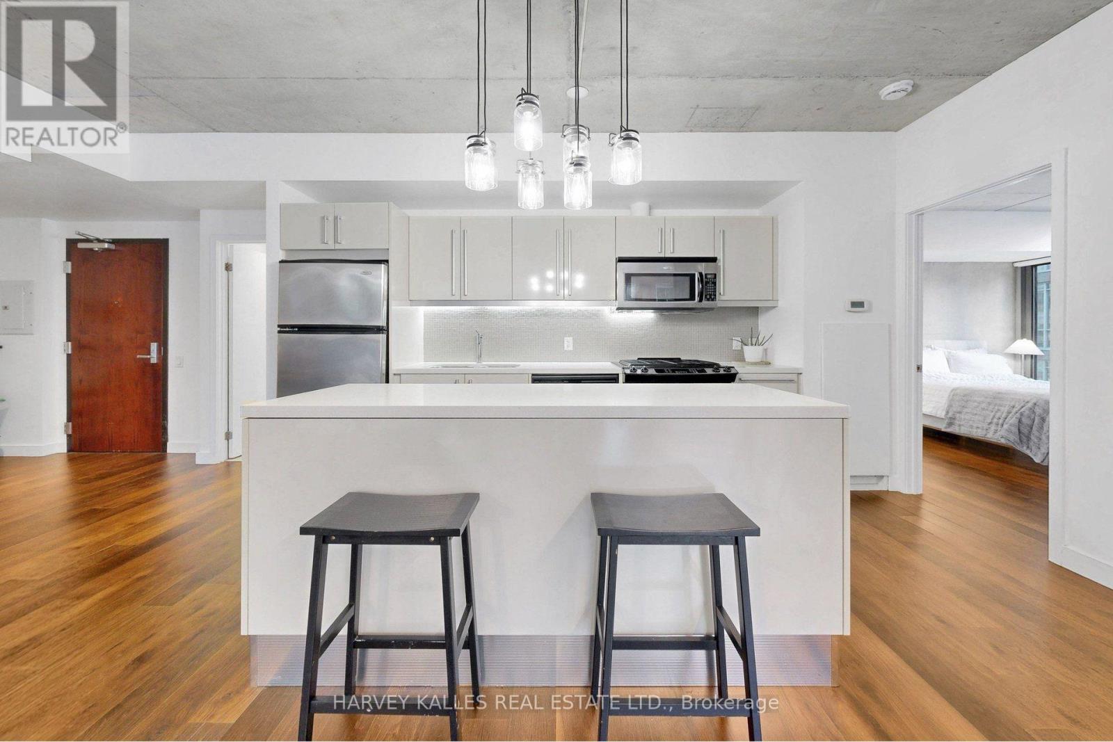 410 - 25 Oxley Street, Toronto, Ontario  M5V 2J5 - Photo 8 - C14097014