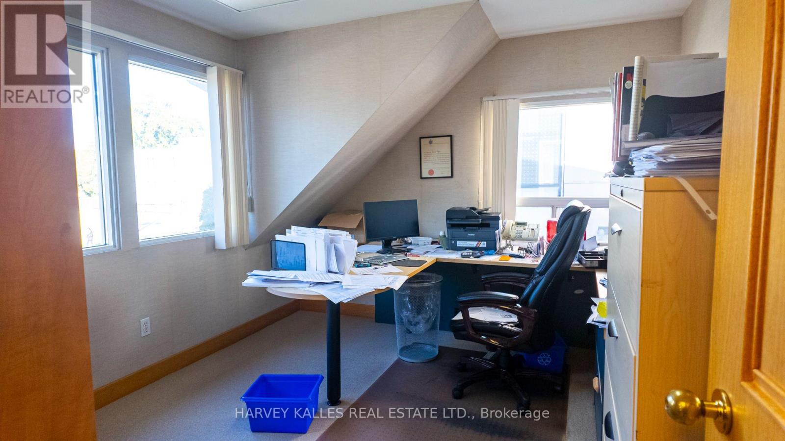 137 Sheppard Avenue E, Toronto, Ontario  M2N 3A6 - Photo 28 - C14098972