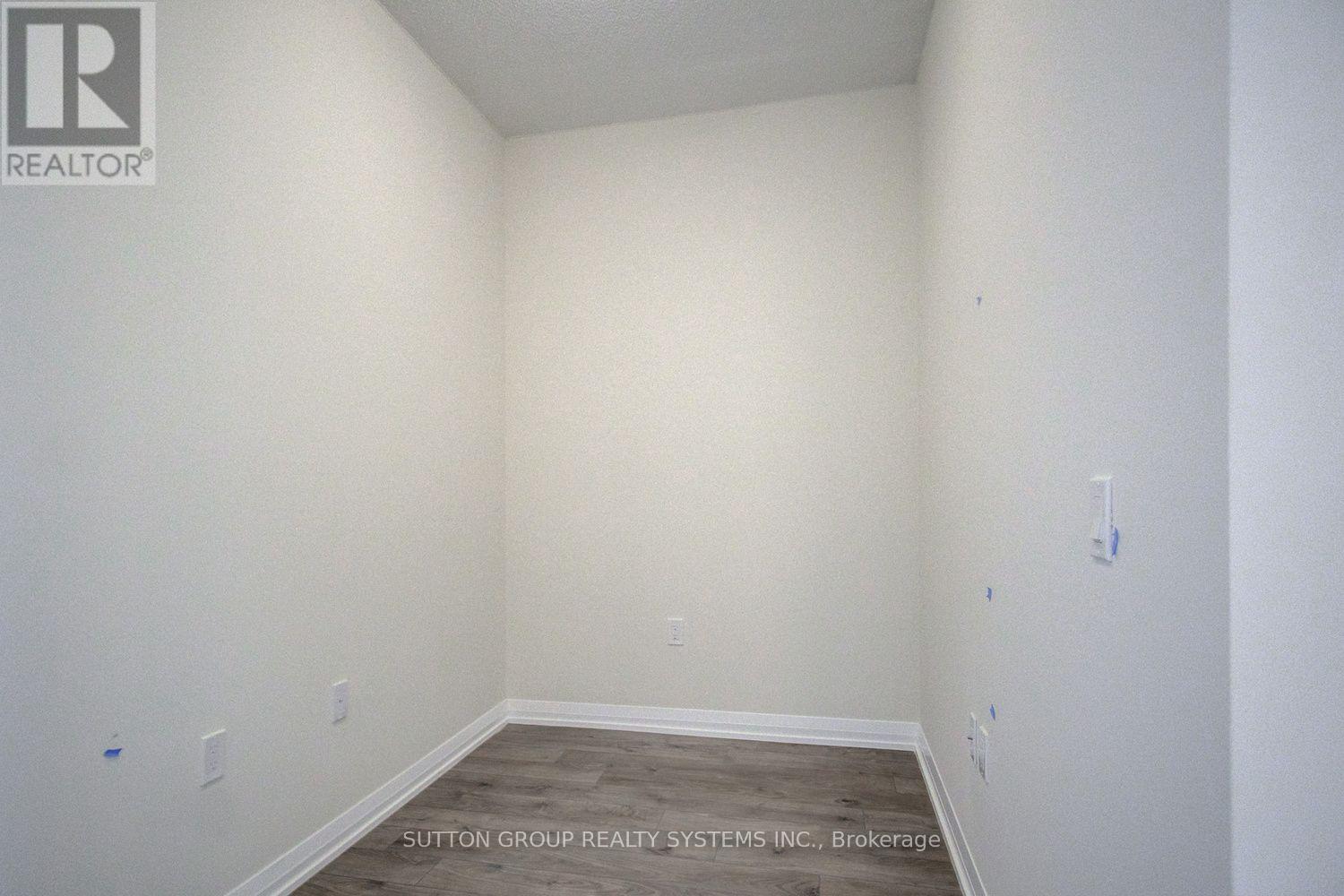 906 - 65 Watergarden Drive, Mississauga, Ontario  L5R 0G9 - Photo 10 - W14099166