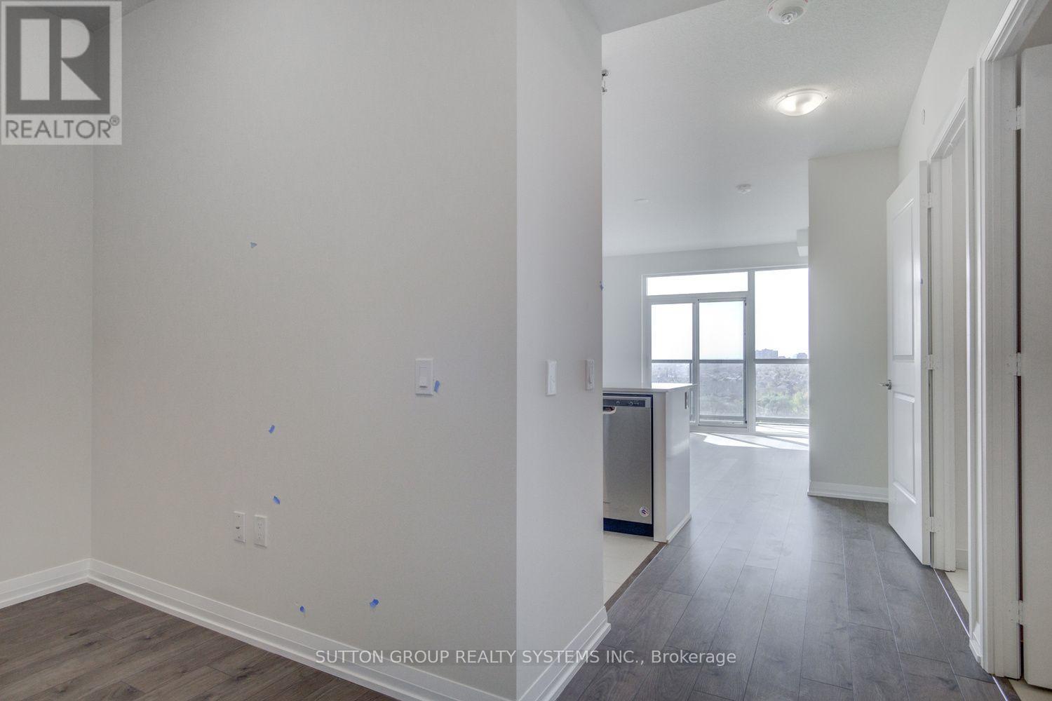 906 - 65 Watergarden Drive, Mississauga, Ontario  L5R 0G9 - Photo 11 - W14099166