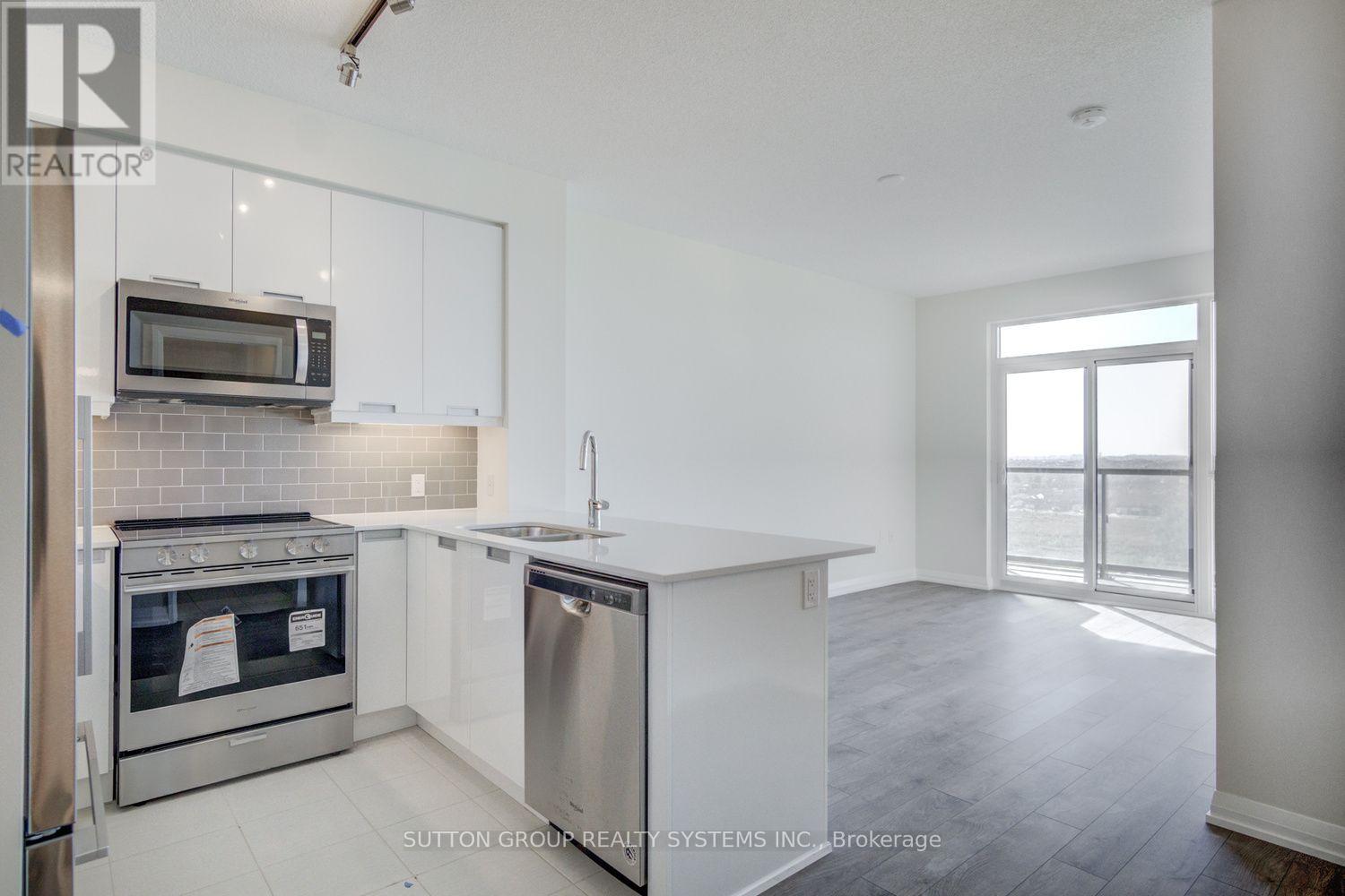 906 - 65 Watergarden Drive, Mississauga, Ontario  L5R 0G9 - Photo 13 - W14099166