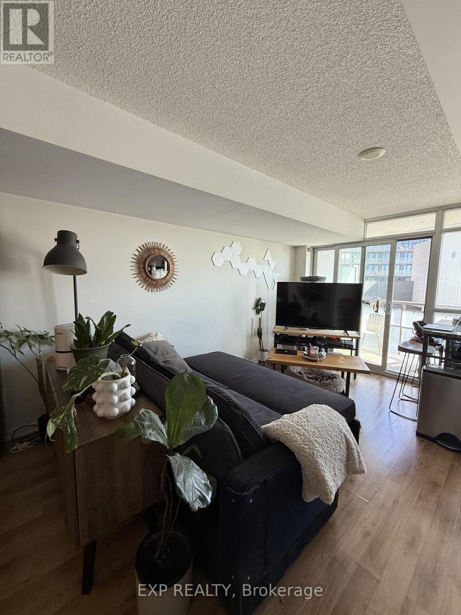 1502 - 38 Joe Shuster Way, Toronto, Ontario  M6K 0A5 - Photo 9 - W14099242