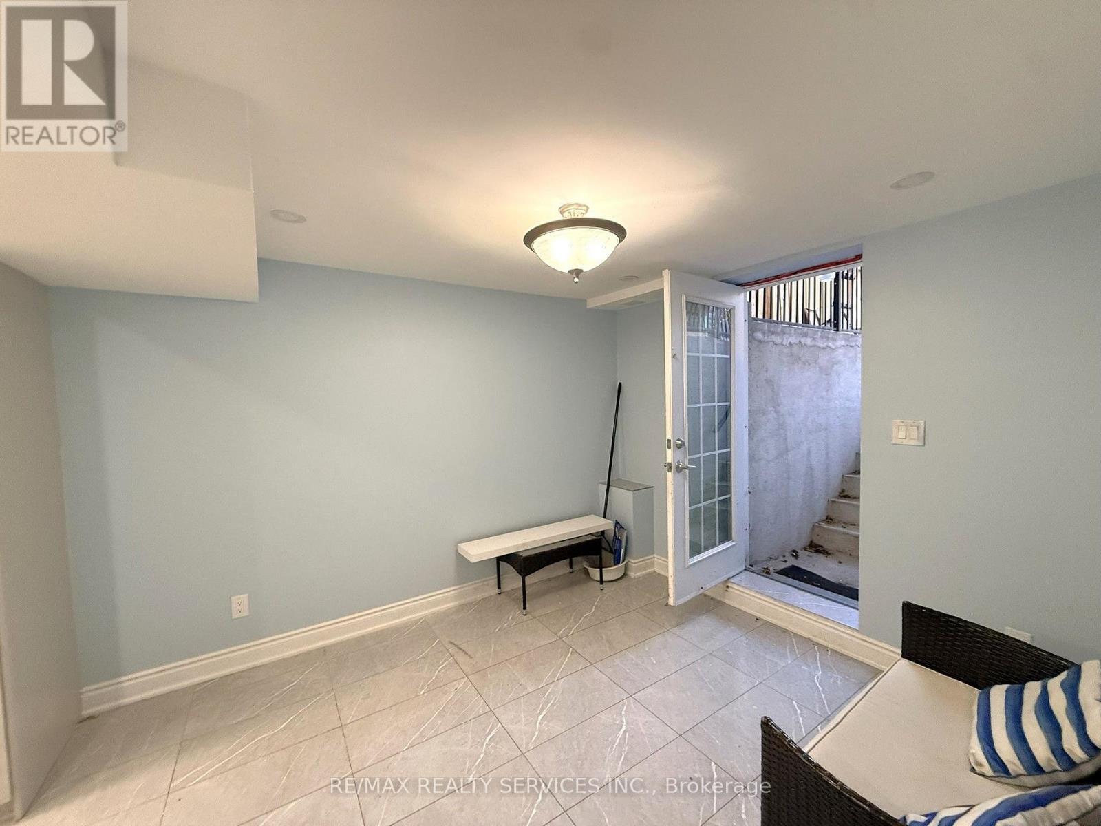 Basement - 136 Nahani Way, Mississauga, Ontario  L4Z 4J8 - Photo 2 - W14099258