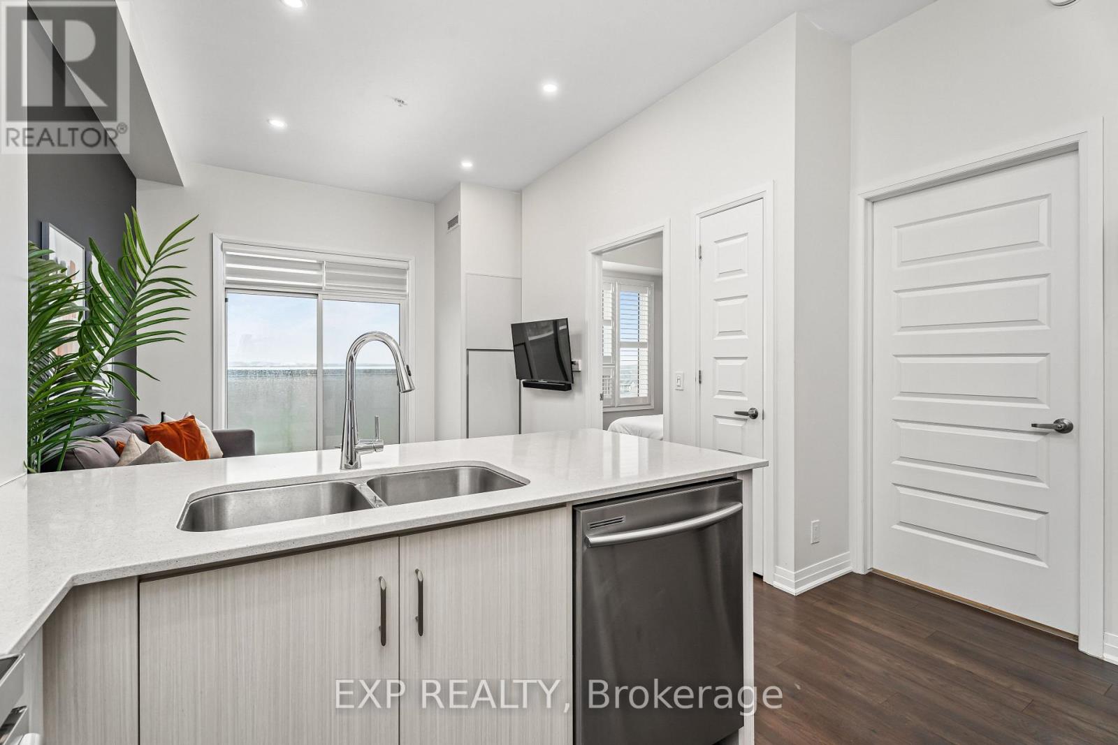 627 - 1105 Leger Way, Milton, Ontario  L9E 1E5 - Photo 13 - W14099340
