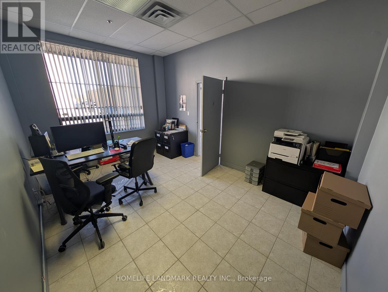 14 - 3 Whitehorse Road, Toronto, Ontario  M3J 3G8 - Photo 5 - W14099352