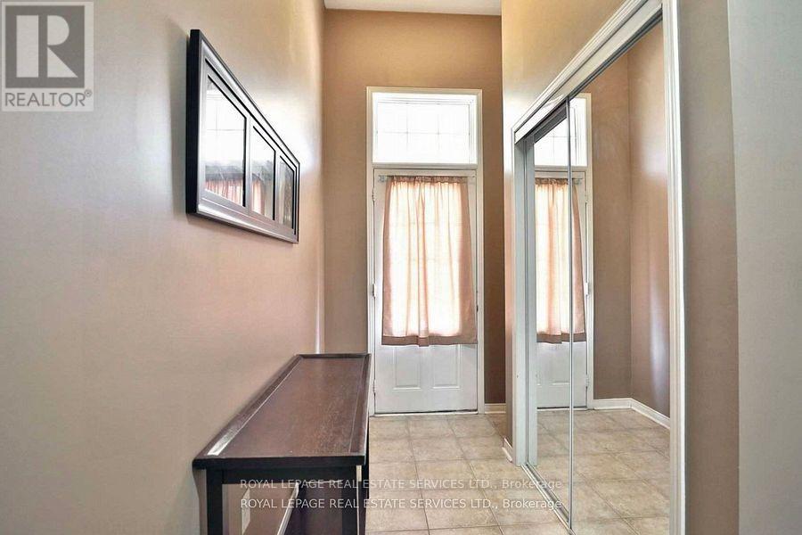 39 Furnished - 2186 Fiddlers Way, Oakville, Ontario  L6M 0L5 - Photo 4 - W14099368