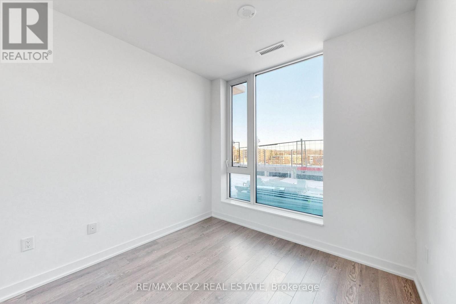 228 - 20 O'neill Road, Toronto, Ontario  M3C 0R2 - Photo 9 - C14098164