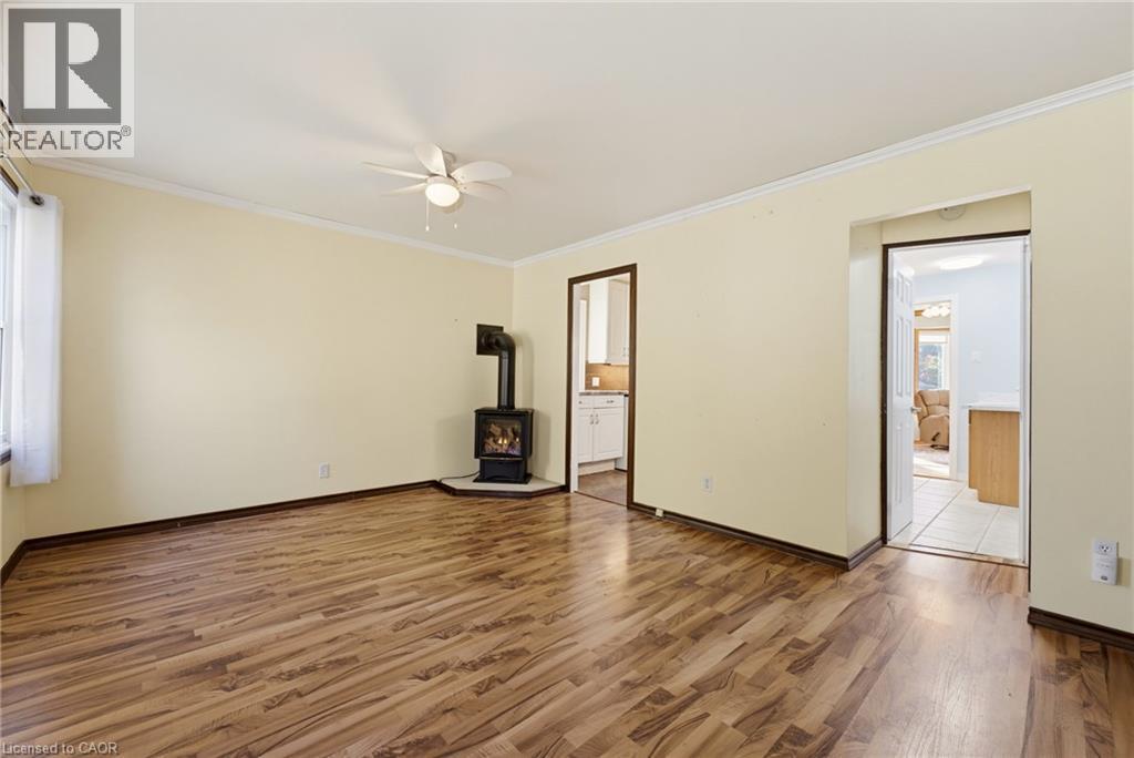 9 Spencer Avenue, Dundas, Ontario  L9H 1E7 - Photo 6 - 40872795