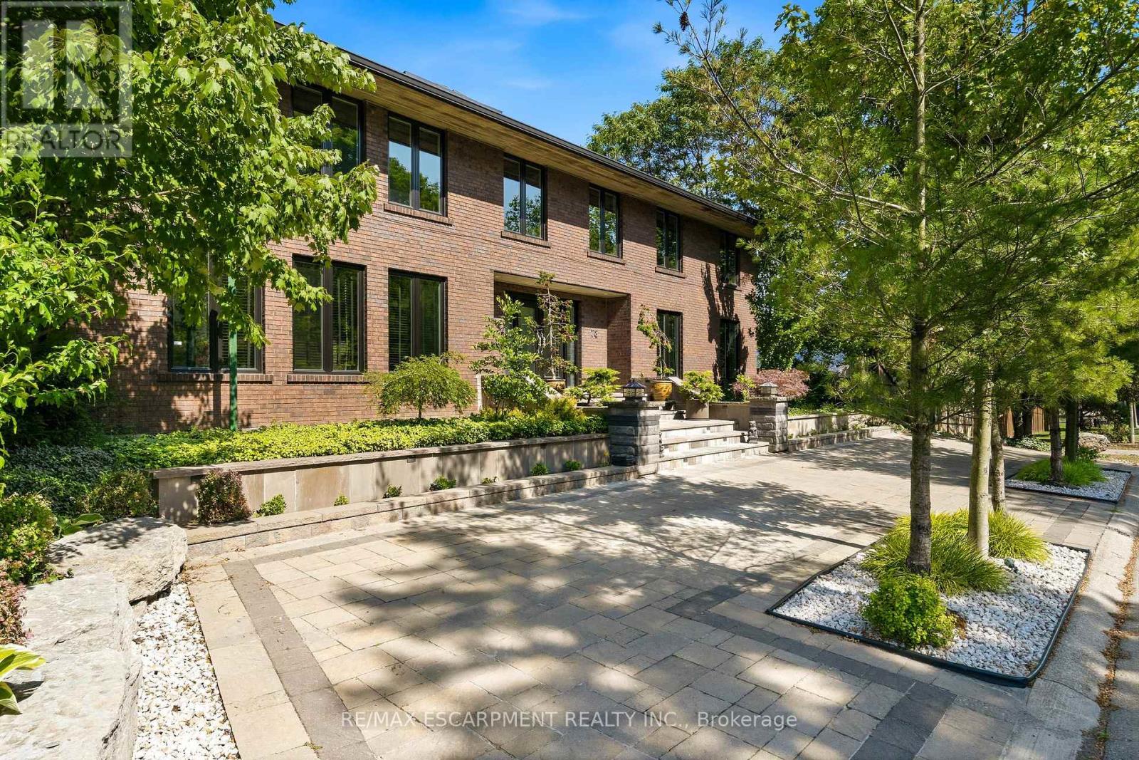 78 TERRACE DRIVE, Hamilton, Ontario