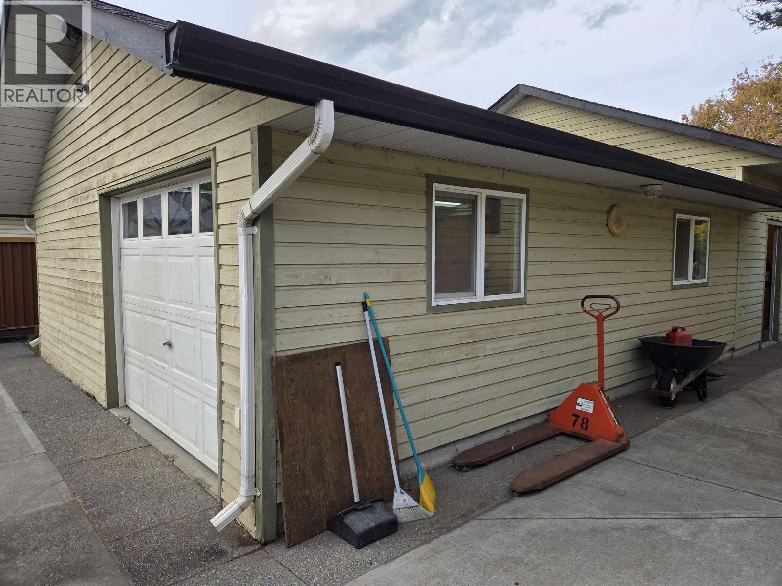 121 S Seventh Avenue, Williams Lake, British Columbia  V2G 1L3 - Photo 17 - R3173561