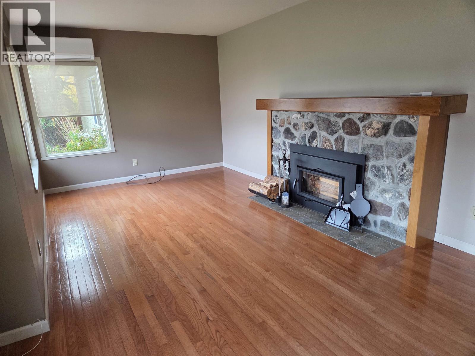 121 S Seventh Avenue, Williams Lake, British Columbia  V2G 1L3 - Photo 5 - R3173561