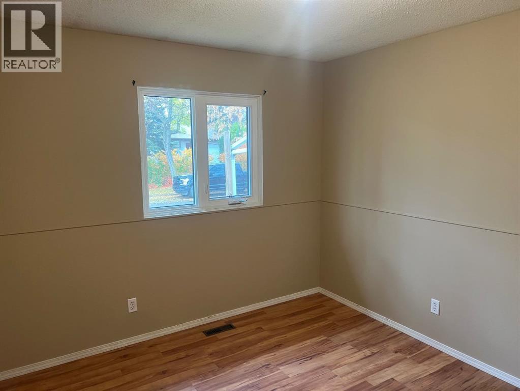 4411 66 Street, Camrose, Alberta  T4V 2S6 - Photo 14 - A2351489