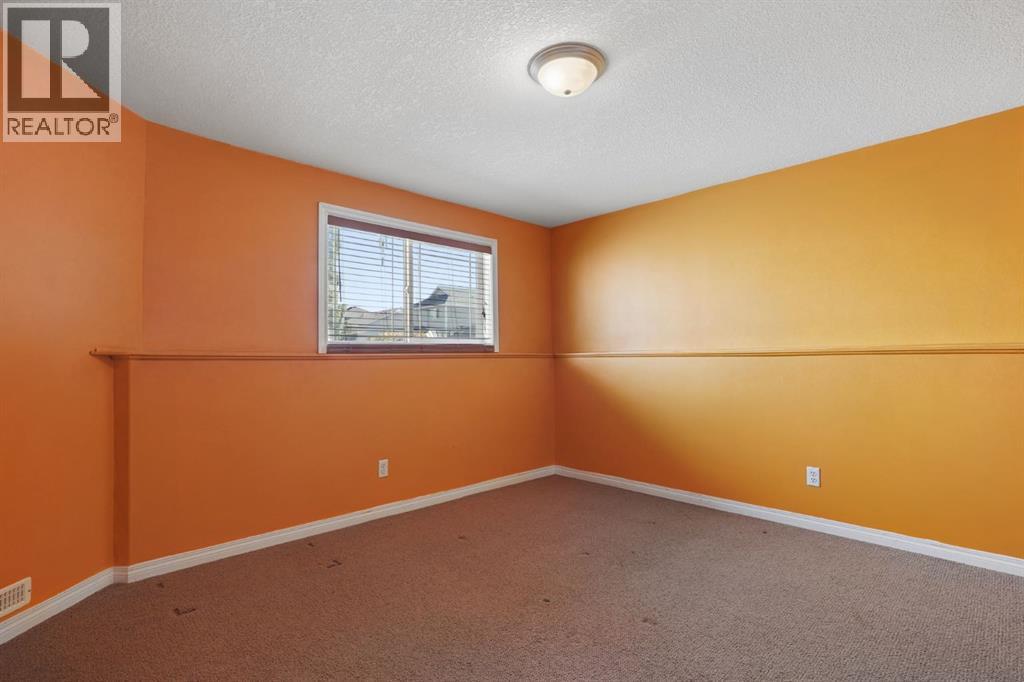 246 Fairmont Boulevard S, Lethbridge, Alberta  T1K 7M7 - Photo 22 - A2352732