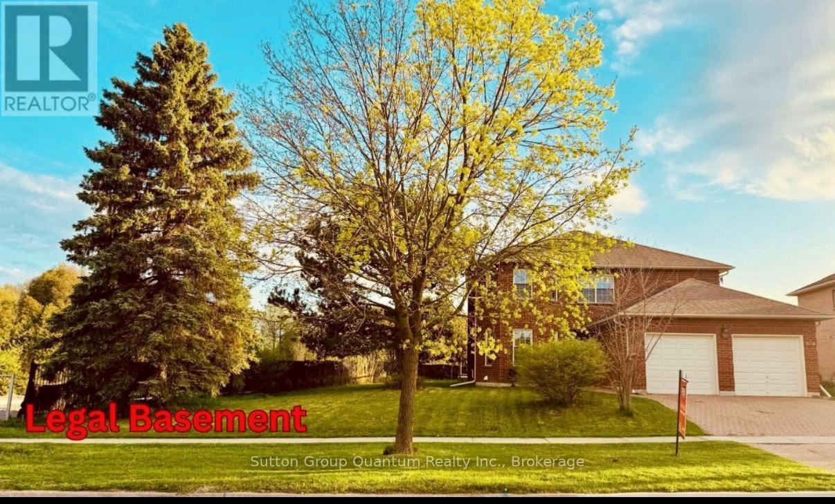 243 MURRAY DRIVE, Aurora, Ontario