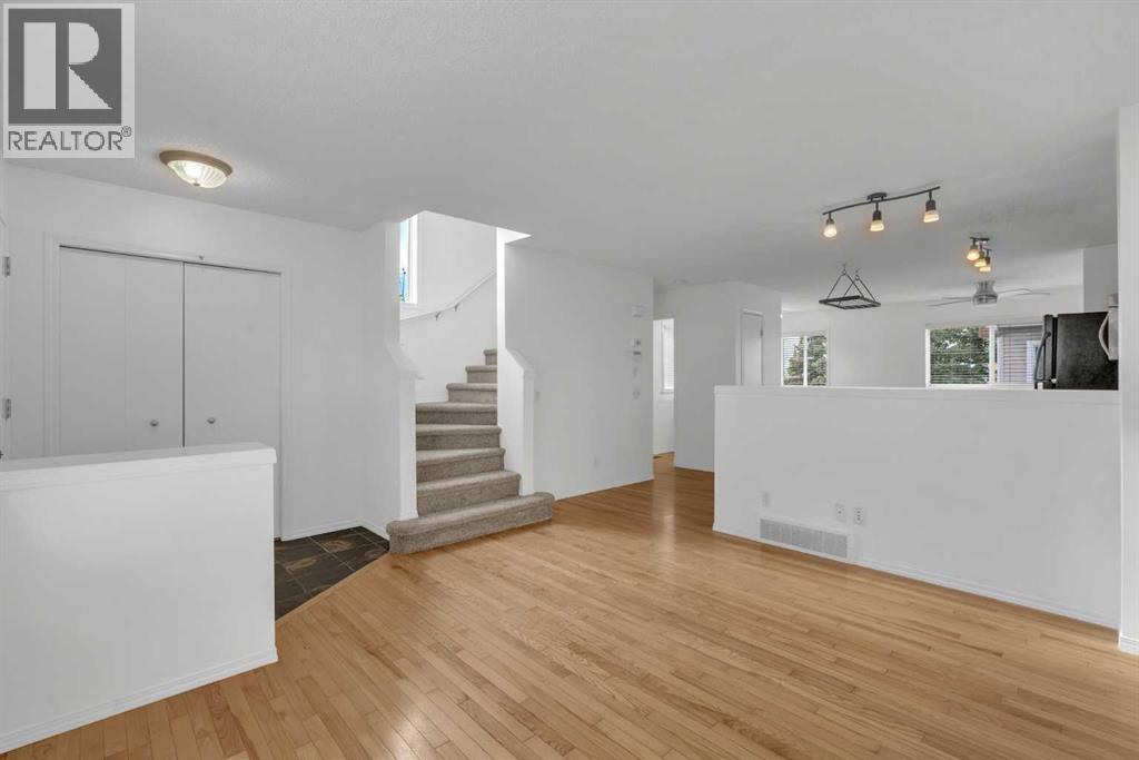60 Tuscany Court Nw, Calgary, Alberta  T3L 2Z1 - Photo 8 - A2352946