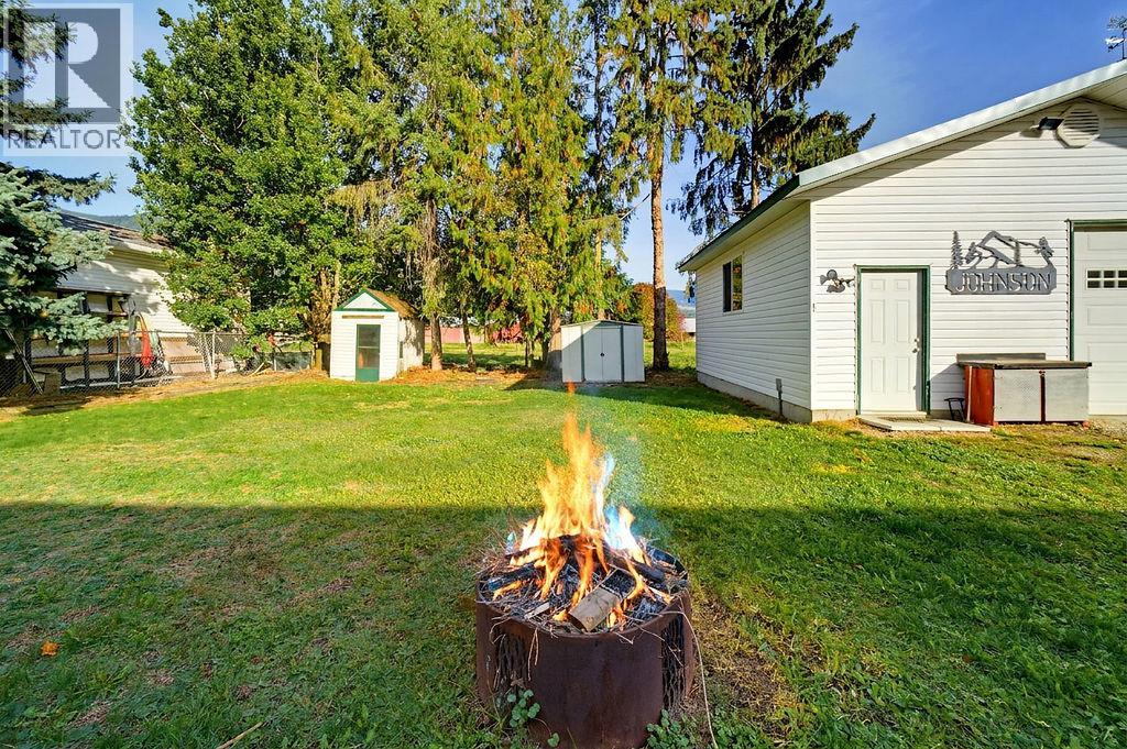 1230 Maclean Mcpherson Road, Sicamous, British Columbia  V0E 2V1 - Photo 41 - 10399603