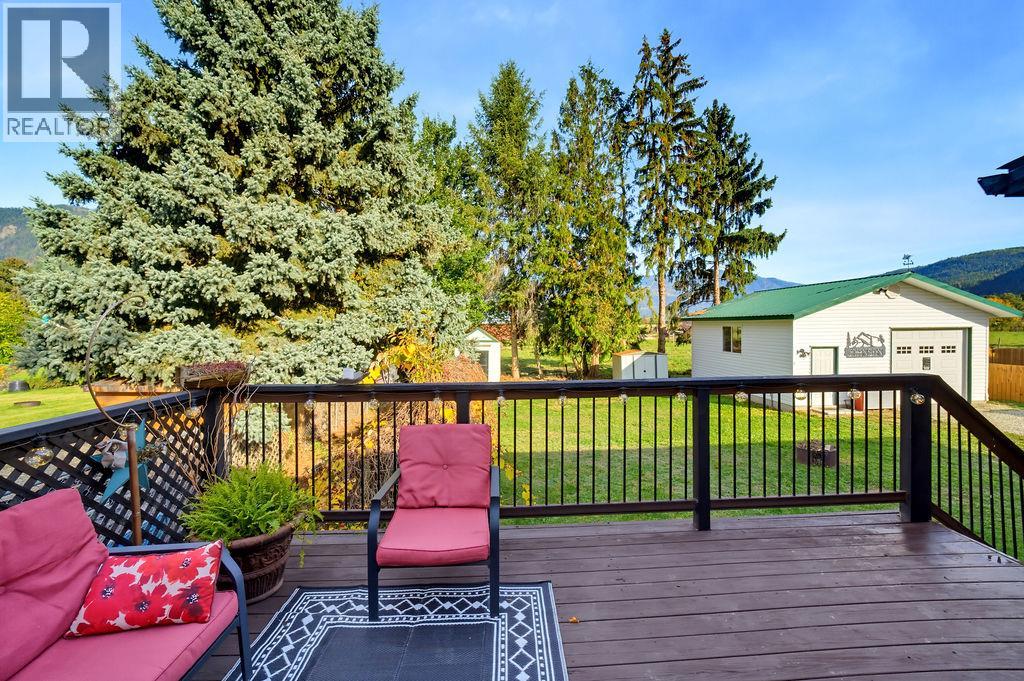 1230 Maclean Mcpherson Road, Sicamous, British Columbia  V0E 2V1 - Photo 44 - 10399603