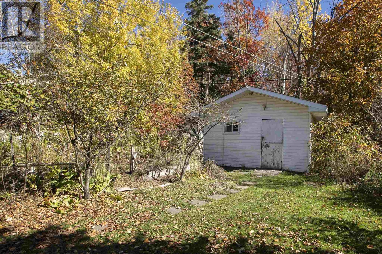 196 Elmwood Ave, Sault Ste. Marie, Ontario  P6B 4W4 - Photo 34 - SM262939