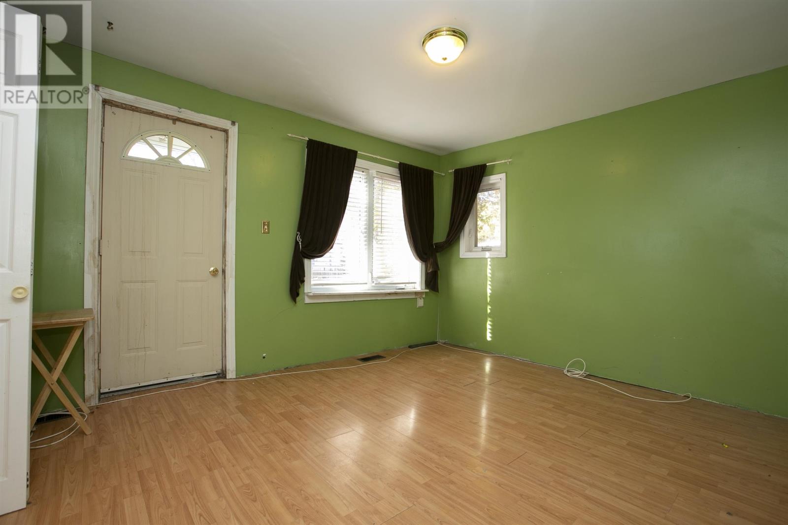 196 Elmwood Ave, Sault Ste. Marie, Ontario  P6B 4W4 - Photo 6 - SM262939