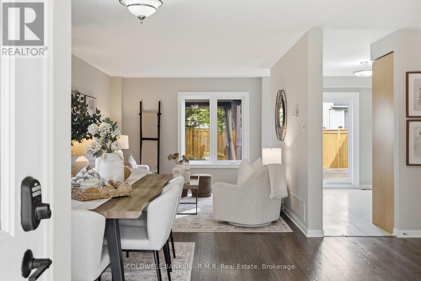 102 Boswell Drive, Clarington, Ontario  L1C 5C3 - Photo 11 - E14099478
