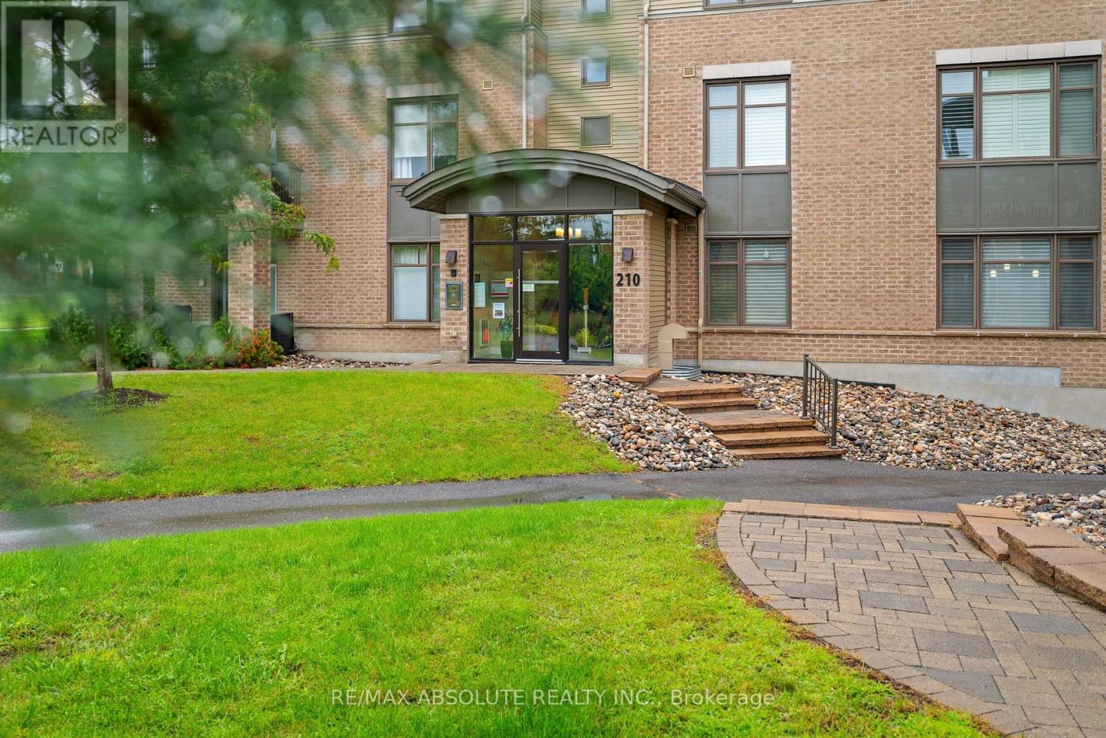 203 - 210 Janka Private, Ottawa, Ontario  K2V 0E6 - Photo 2 - X14099492
