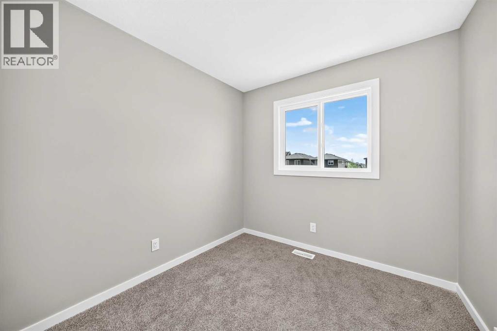 668 Savanna Drive Ne, Calgary, Alberta  T3J 5P8 - Photo 32 - A2349585