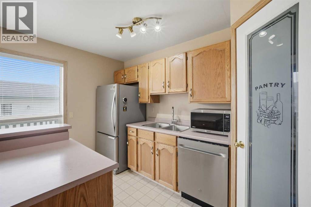 37 Appleside Close Se, Calgary, Alberta  T2A 7T8 - Photo 14 - A2351592