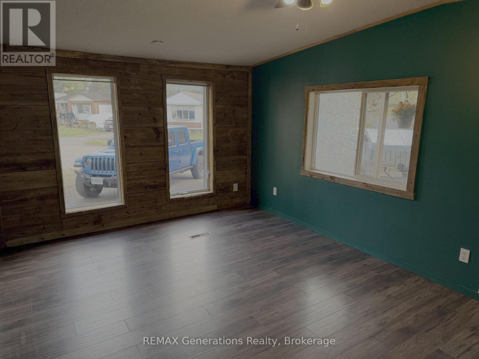 13 Hornbill Crescent, Shuniah, Ontario  P7A 0K1 - Photo 4 - X14099452