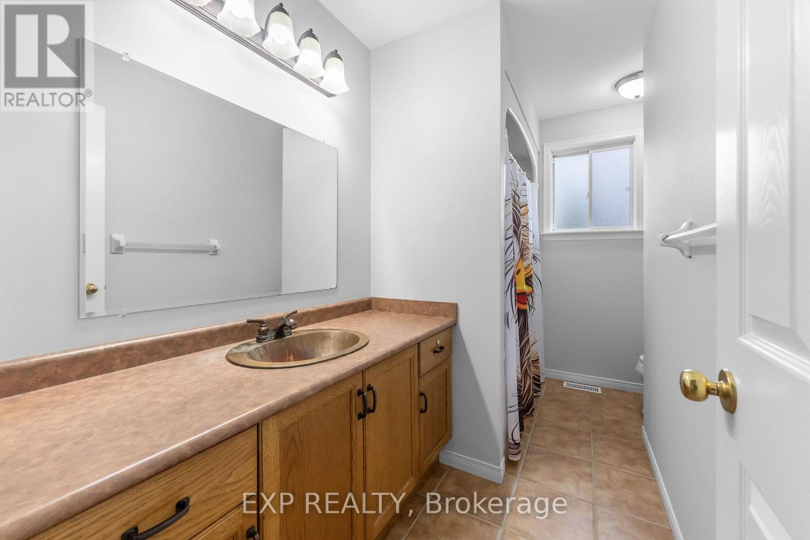 1490 Nigh Road, Fort Erie (Crescent Park), Ontario L2A 5M4 - Photo 17 - X14099420