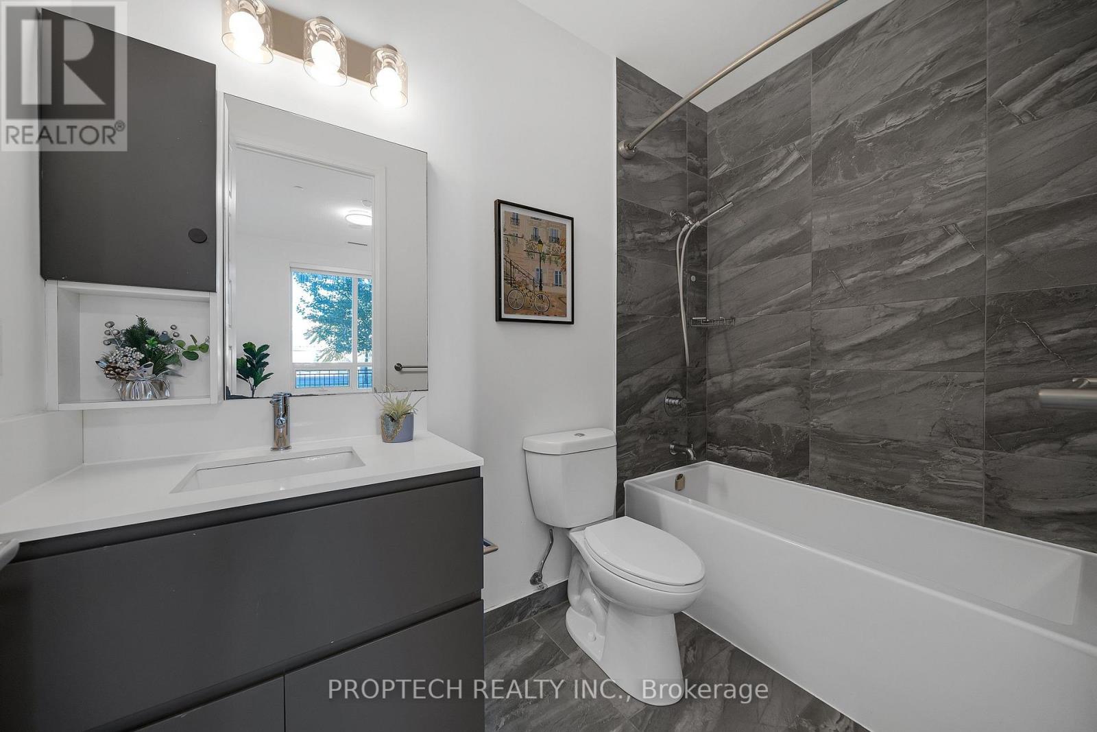 120 - 25 Water Walk Drive, Markham, Ontario  L6G 0G3 - Photo 16 - N14098434