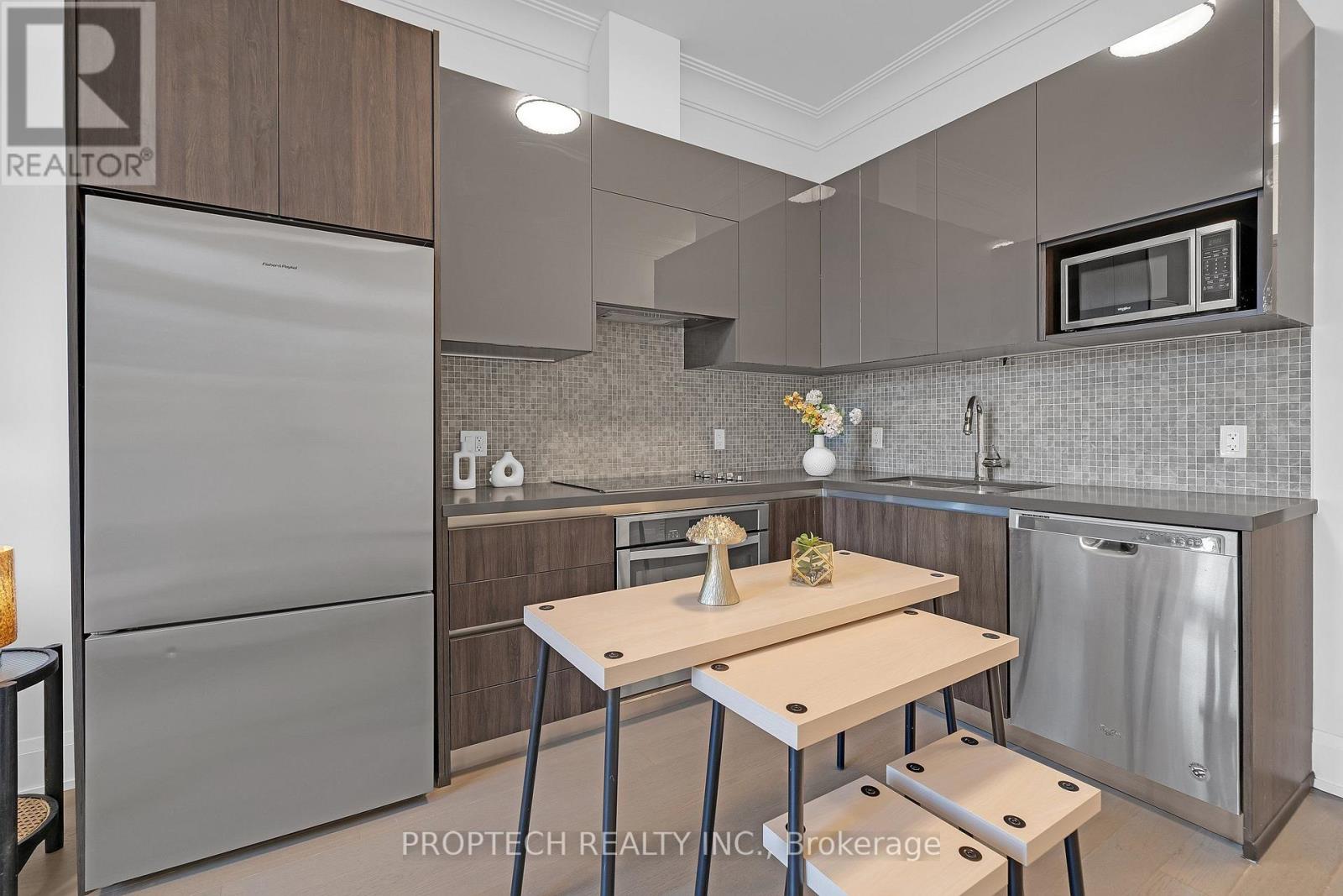 120 - 25 Water Walk Drive, Markham, Ontario  L6G 0G3 - Photo 8 - N14098434