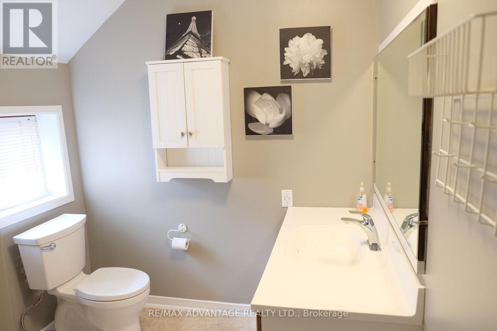 149 Sydenham Street, London East, Ontario  N6A 1W1 - Photo 12 - X14099196