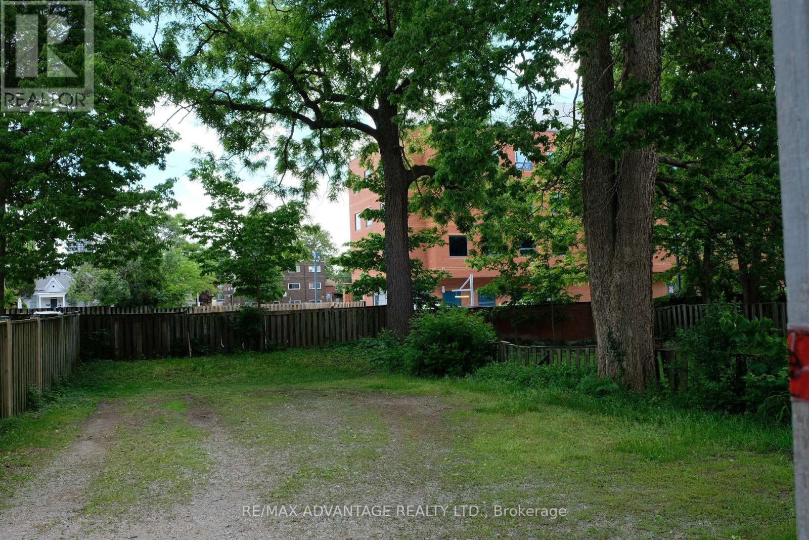149 Sydenham Street, London East, Ontario  N6A 1W1 - Photo 23 - X14099196