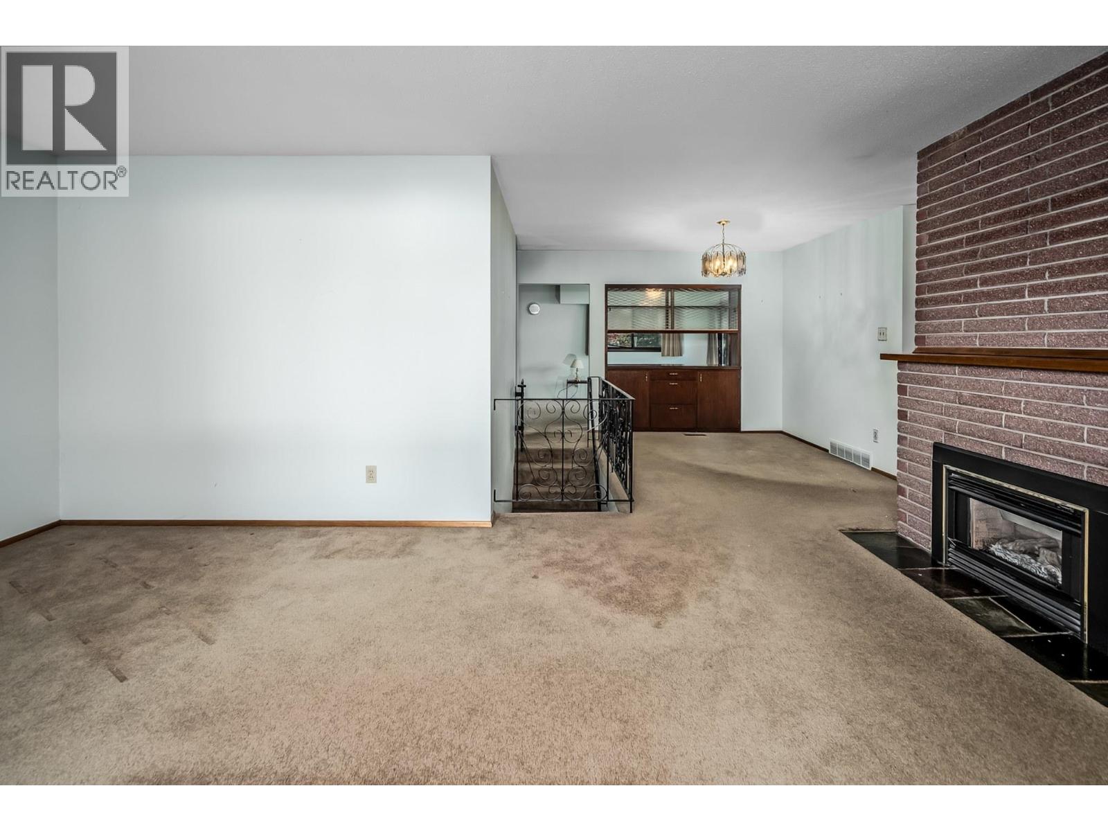 21742 121 Avenue, Maple Ridge, British Columbia  V2X 3S6 - Photo 12 - R3176968