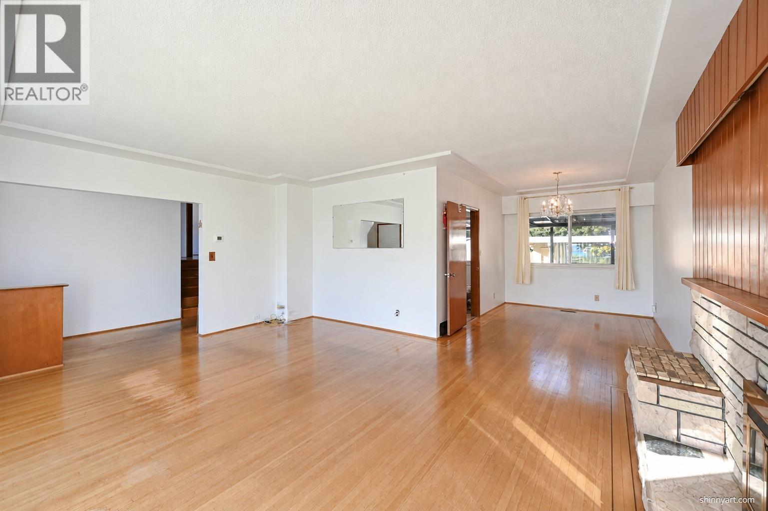 9645 DAVID DRIVE
