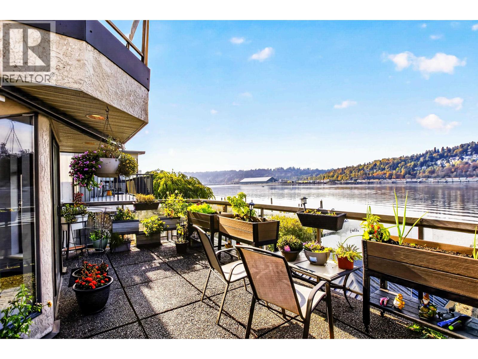 1112 ALDERSIDE ROAD