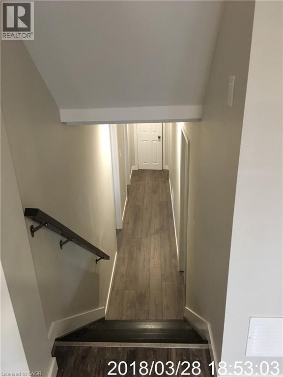 681 Upper Wentworth Street Unit# 2, Hamilton, Ontario  L9A 4V6 - Photo 3 - 40859139