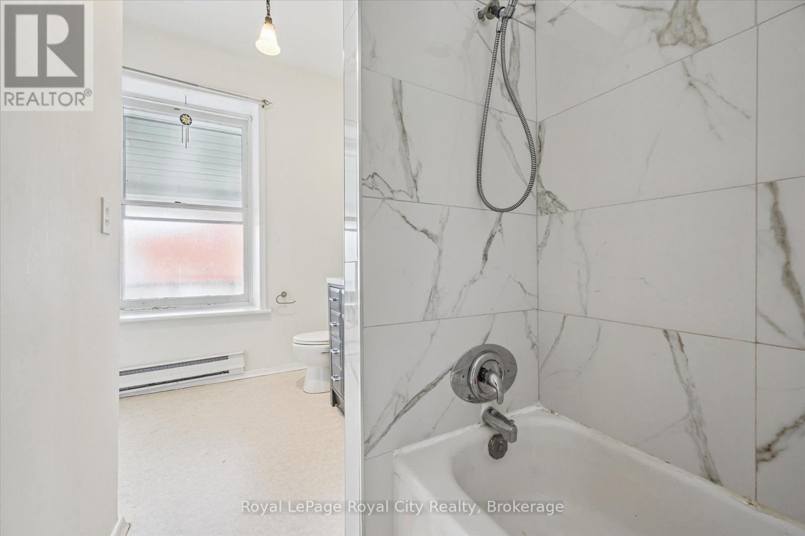 A - 129 Metcalfe Street, Centre Wellington (Elora/salem), Ontario  N0B 1S0 - Photo 7 - X14099458