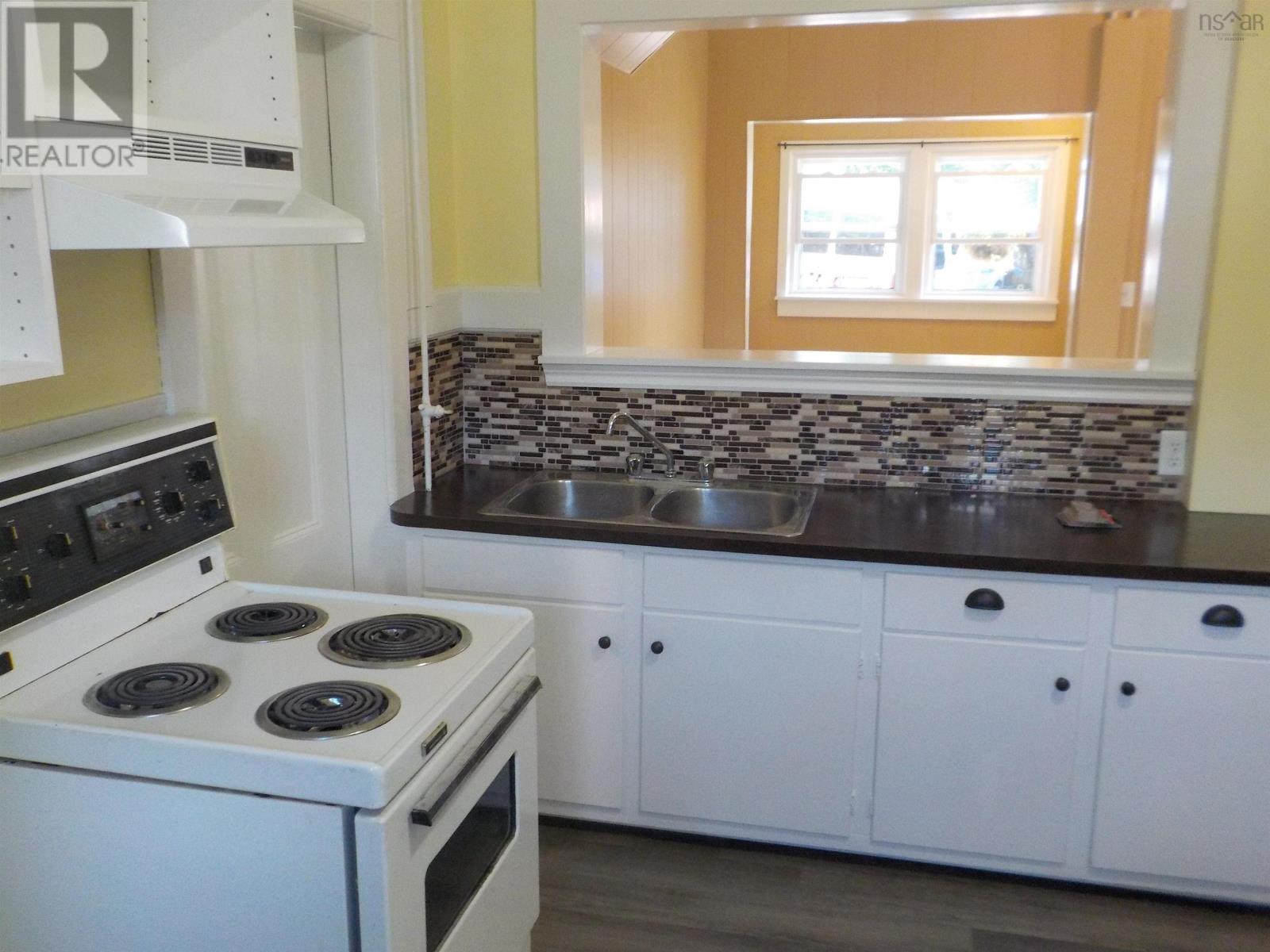 38 Victoria Street, Truro, Nova Scotia  B2N 1Y6 - Photo 13 - 202626254