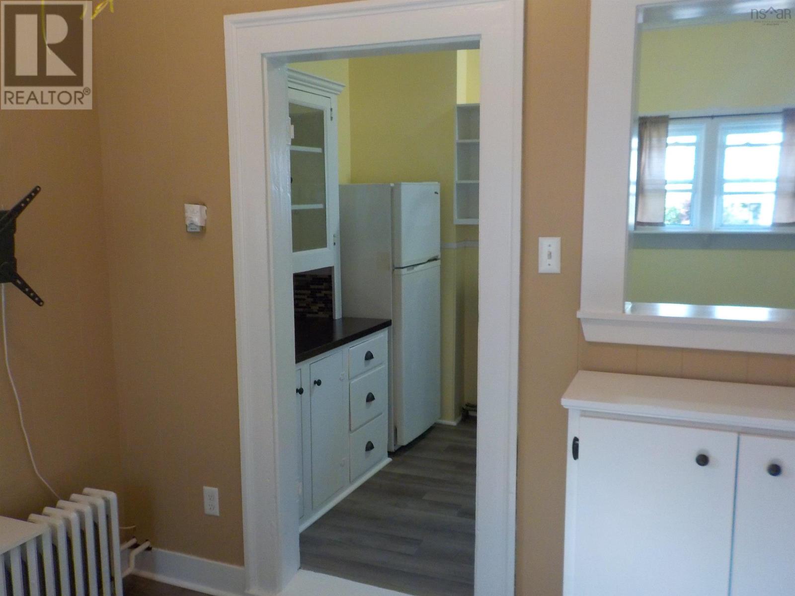 38 Victoria Street, Truro, Nova Scotia  B2N 1Y6 - Photo 11 - 202626254
