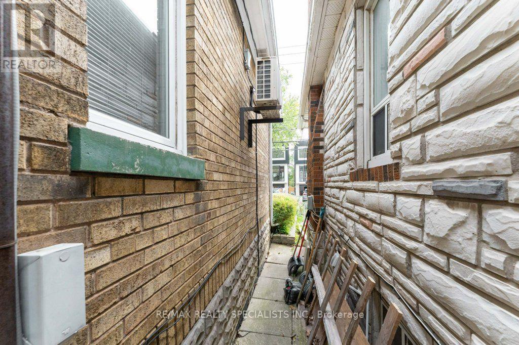 58 Franklin Avenue, Toronto, Ontario  M2N 1B6 - Photo 39 - C14099448